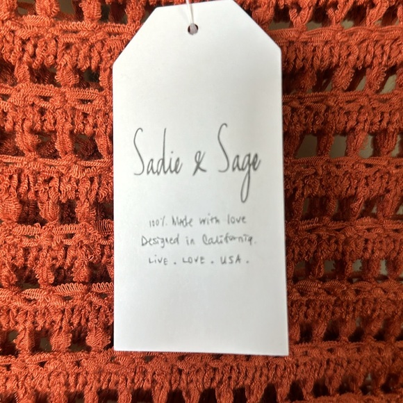 NWT beautiful open knit sweater - Picture 2 of 3